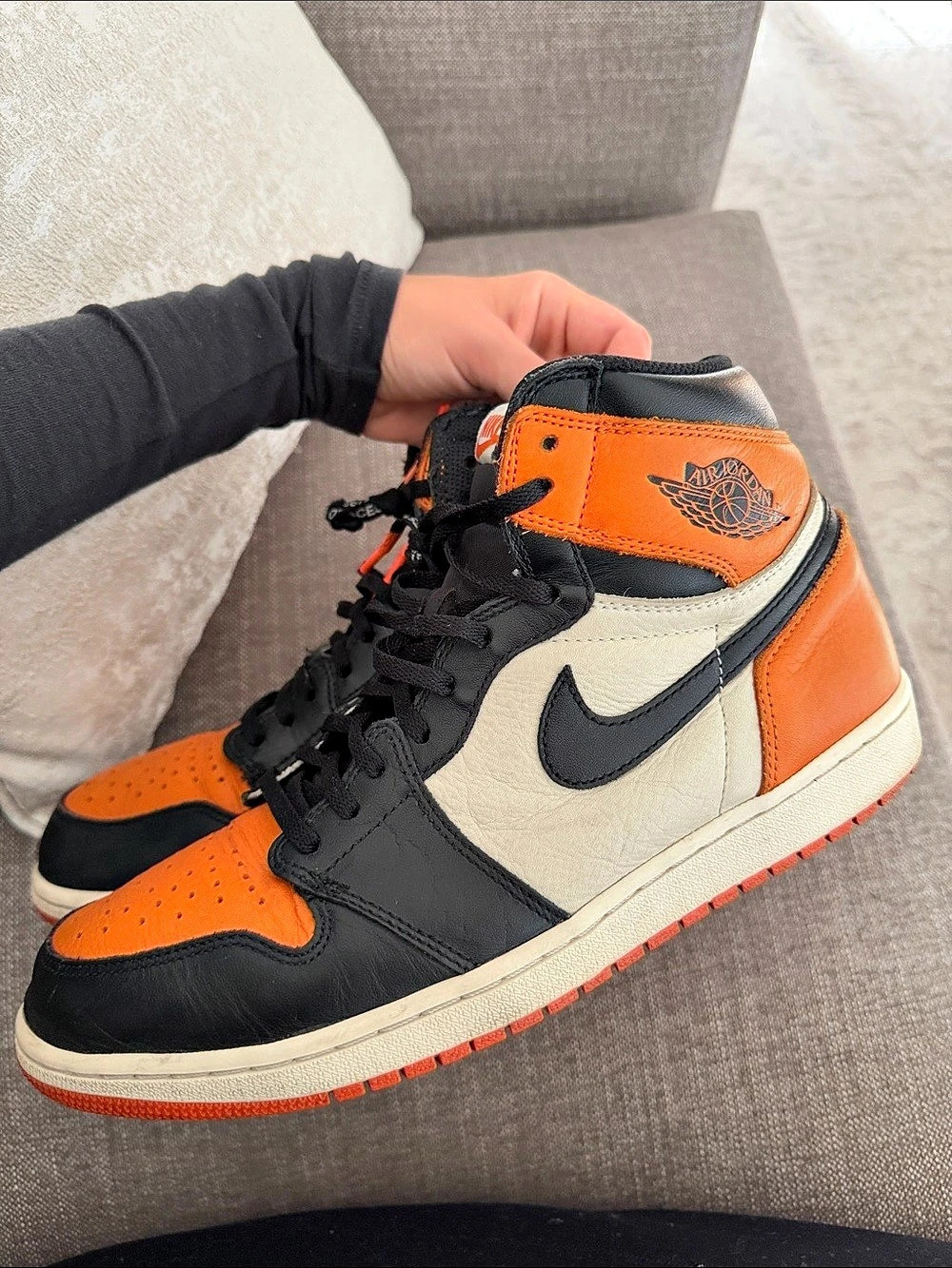 Nike Air Jordan 1 Retro High OG Shattered Backboard Sneakers Orange & Black